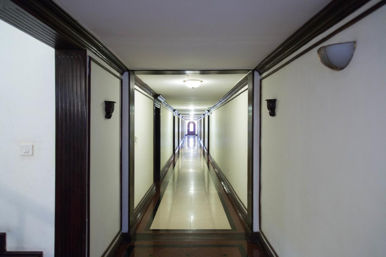 Ats Willingdon Hotel Kochi Extérieur photo
